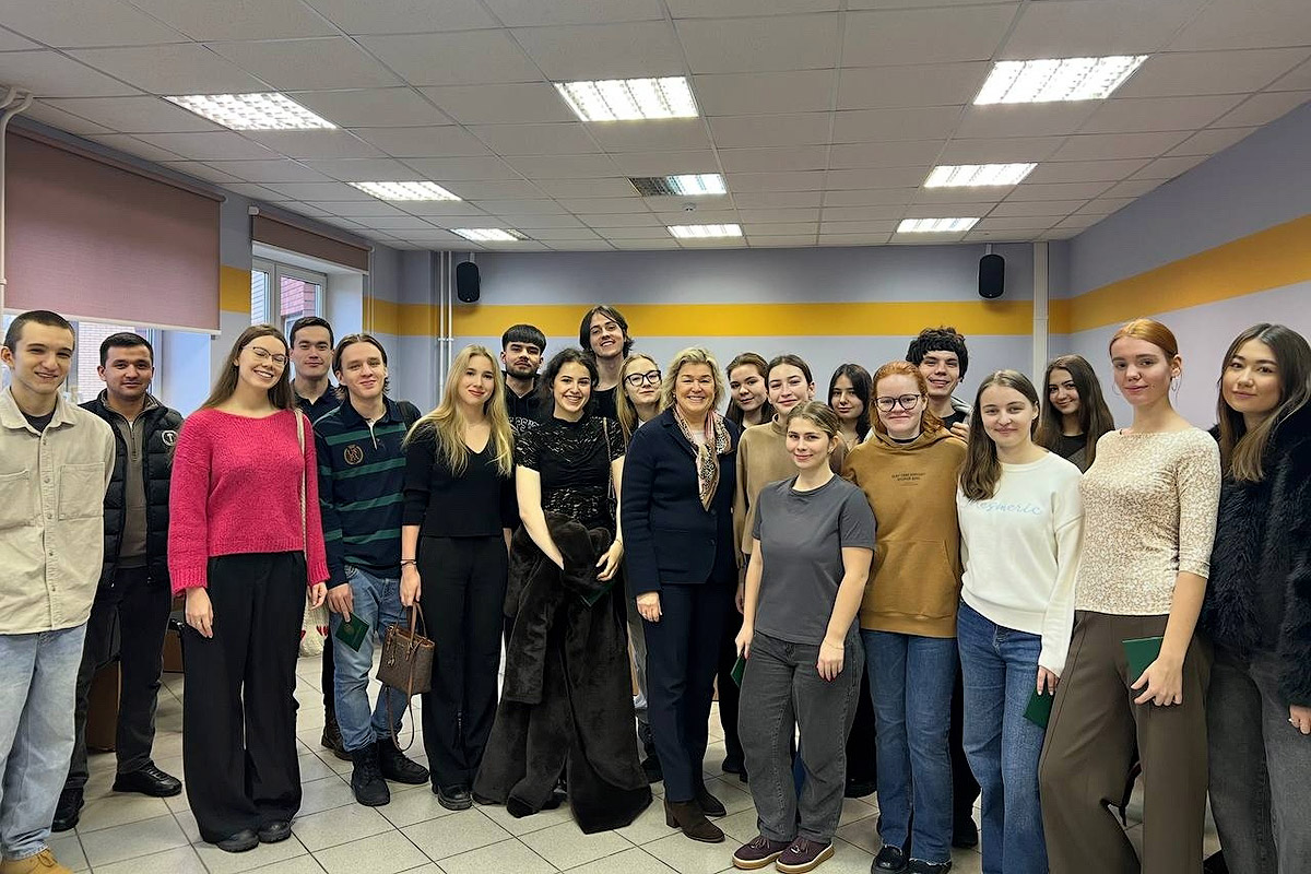 Студенты ВШМиСО сделали уверенный шаг к профессиональному дизайну