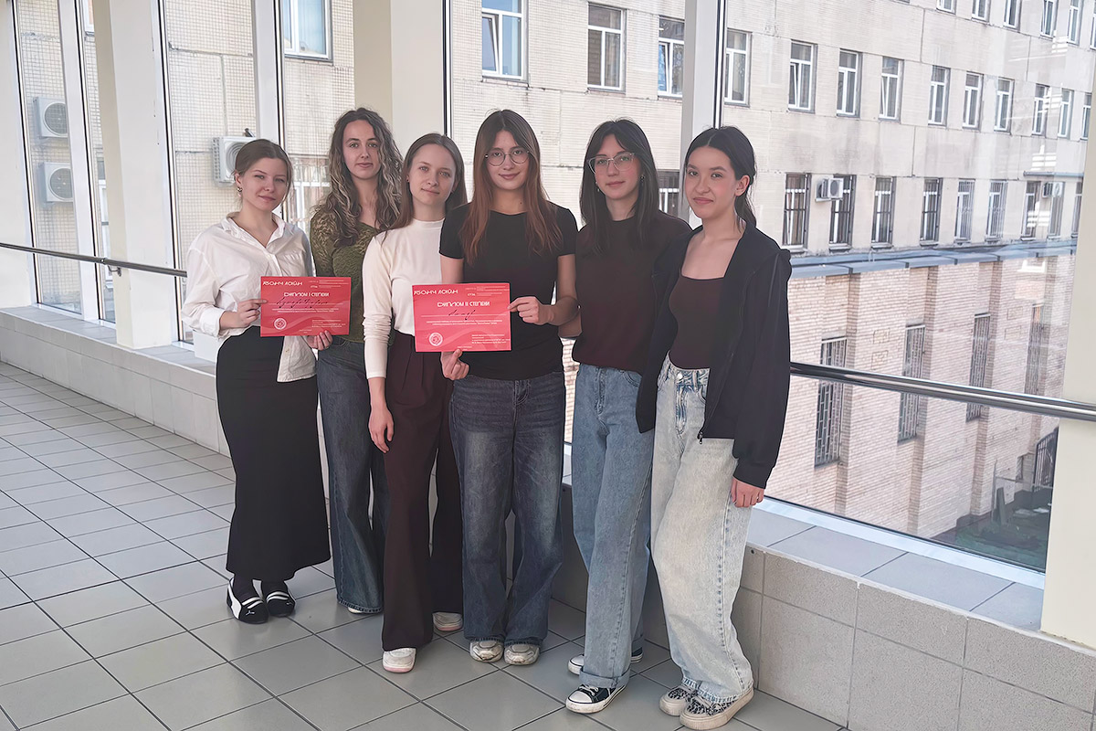 «БончЛайн 2026»: студенты ВШМиСО взяли золото и серебро в двух номинациях