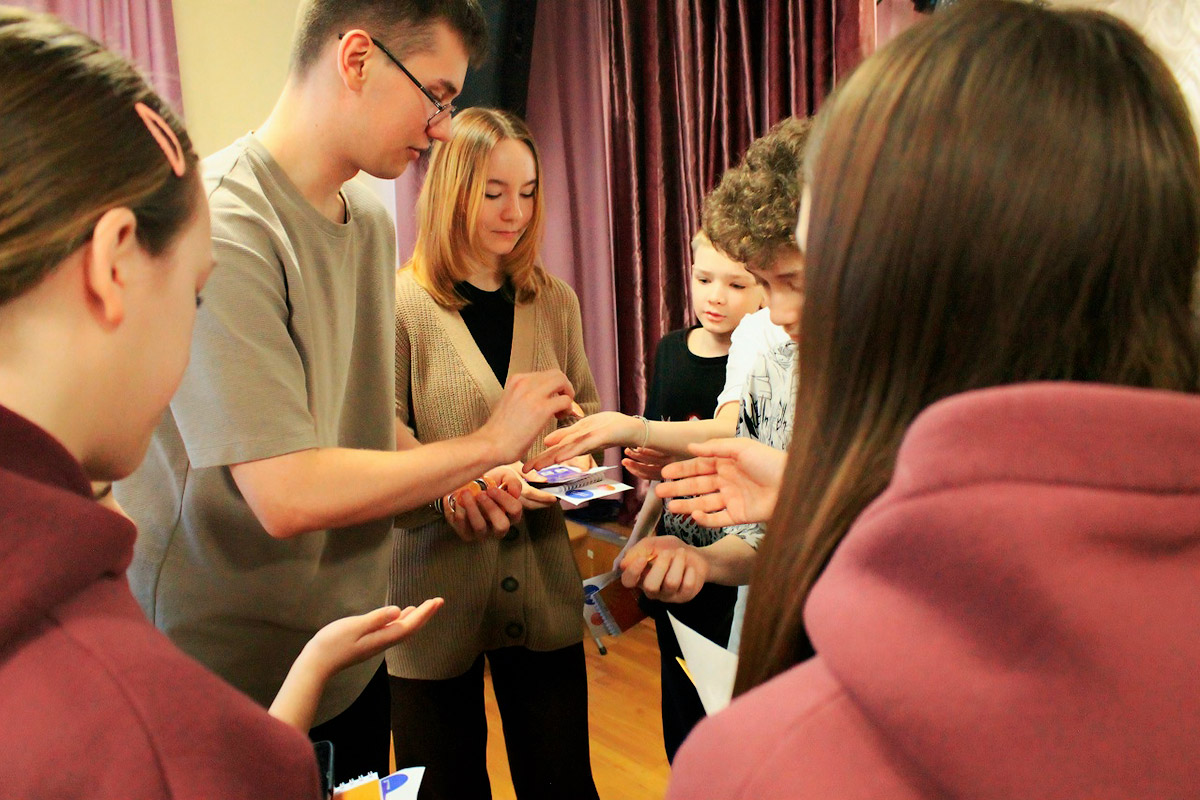 Знания, которые спасают: уроки первой помощи от команды проекта «Политех дарит тепло!»